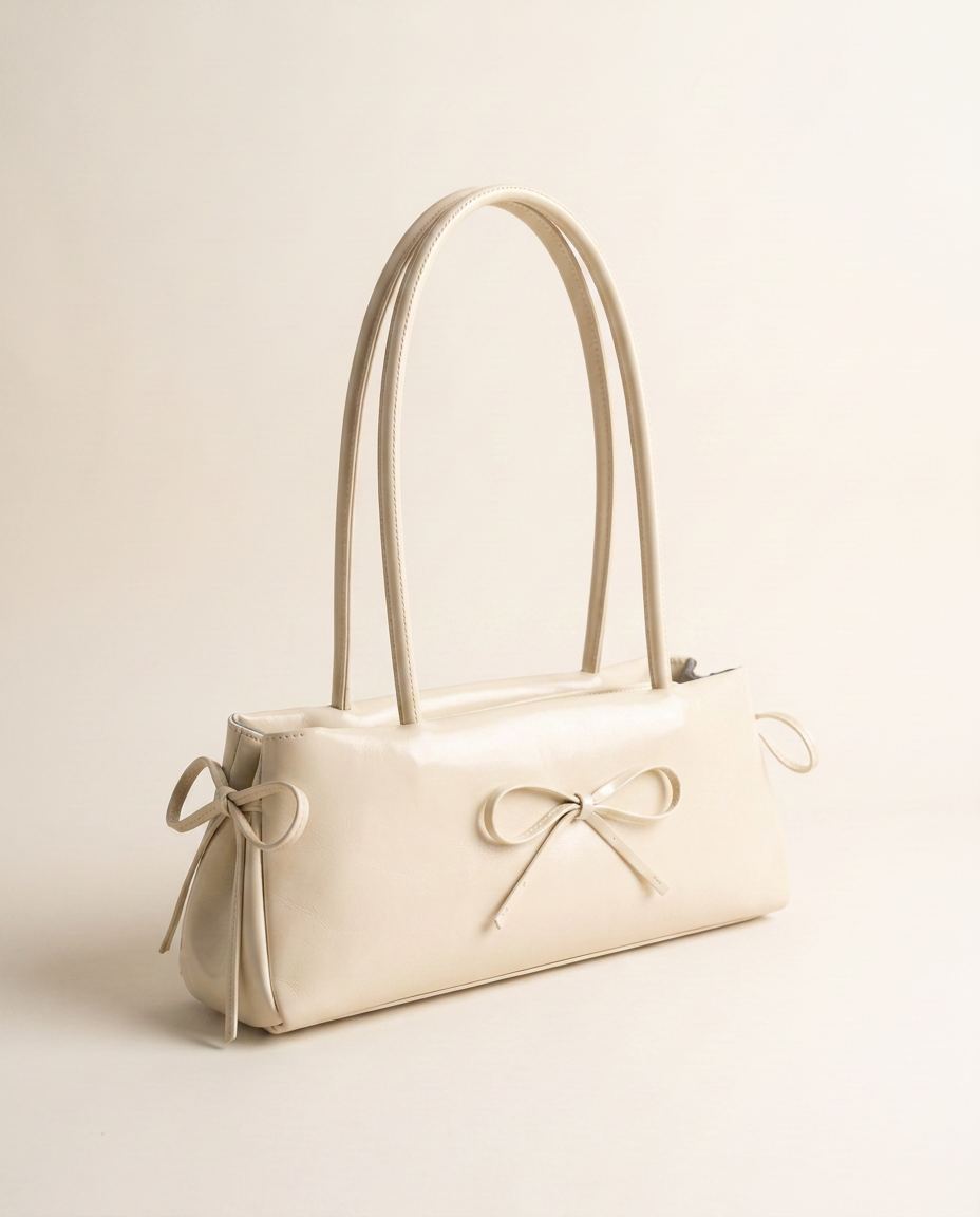 Bolso baguette Luna de CASVELO en color Marfil