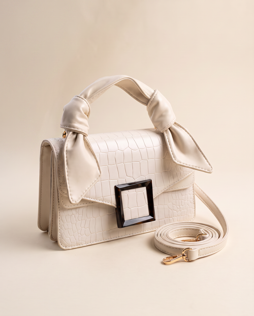 Bolso bandolera Amélie de CASVELO en piel grabada marfil